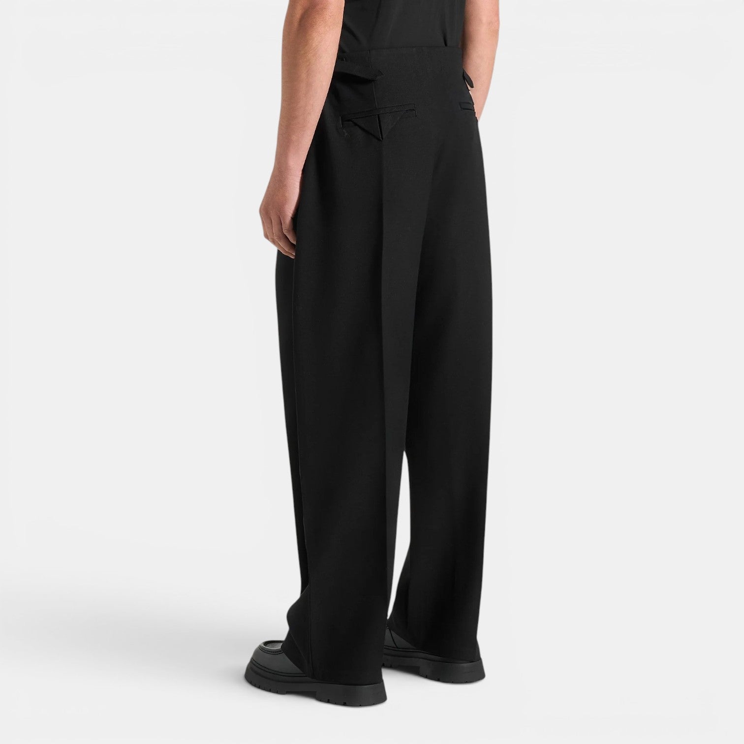 Monvaline | Men’s Wide Leg Box Pleat Trousers – Relaxed Tailored Fit