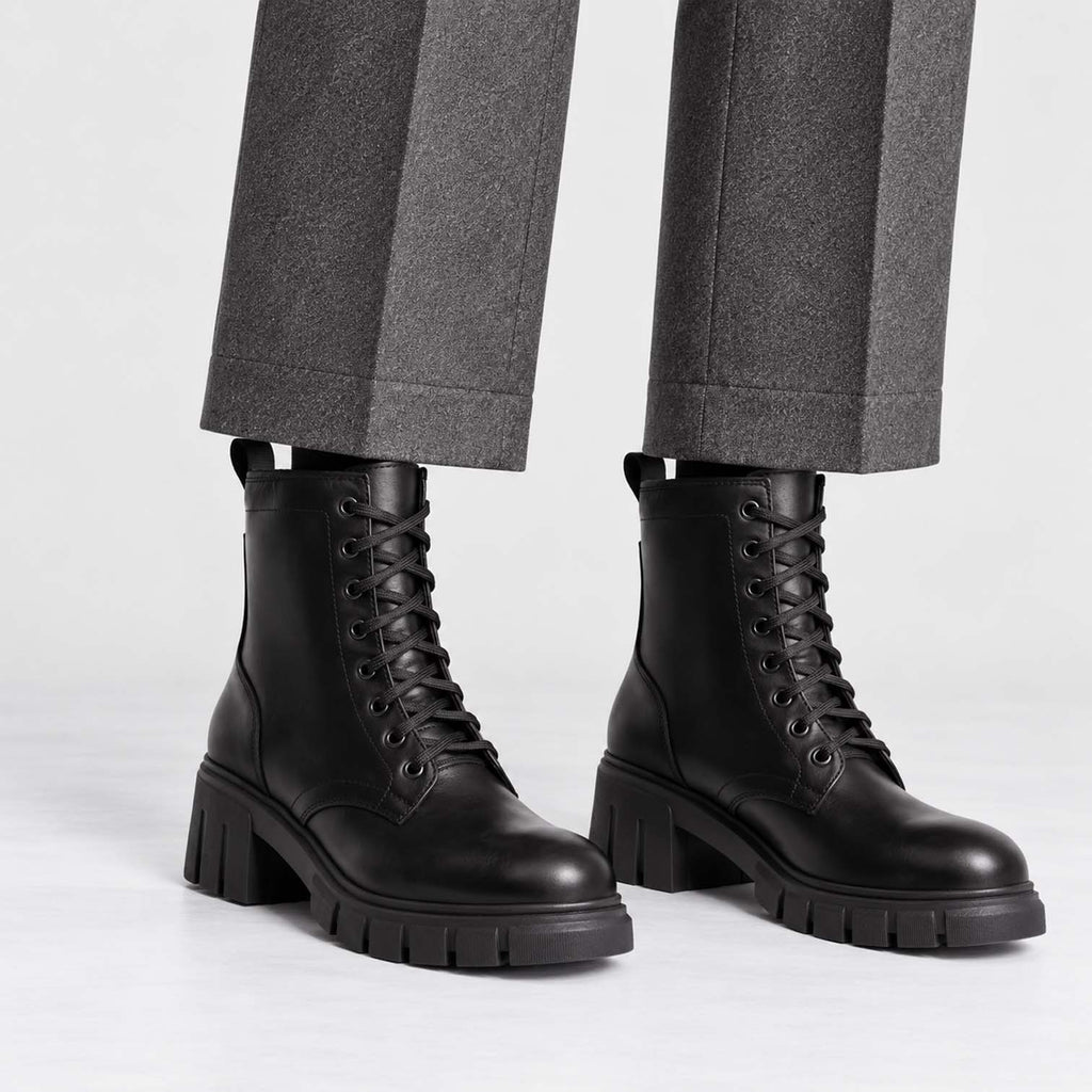 Monvaline | Women’s Full Grain Leather Boots with Block Heel