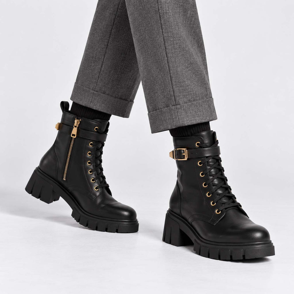 Monvaline | Women’s Full Grain Leather Boots with Block Heel