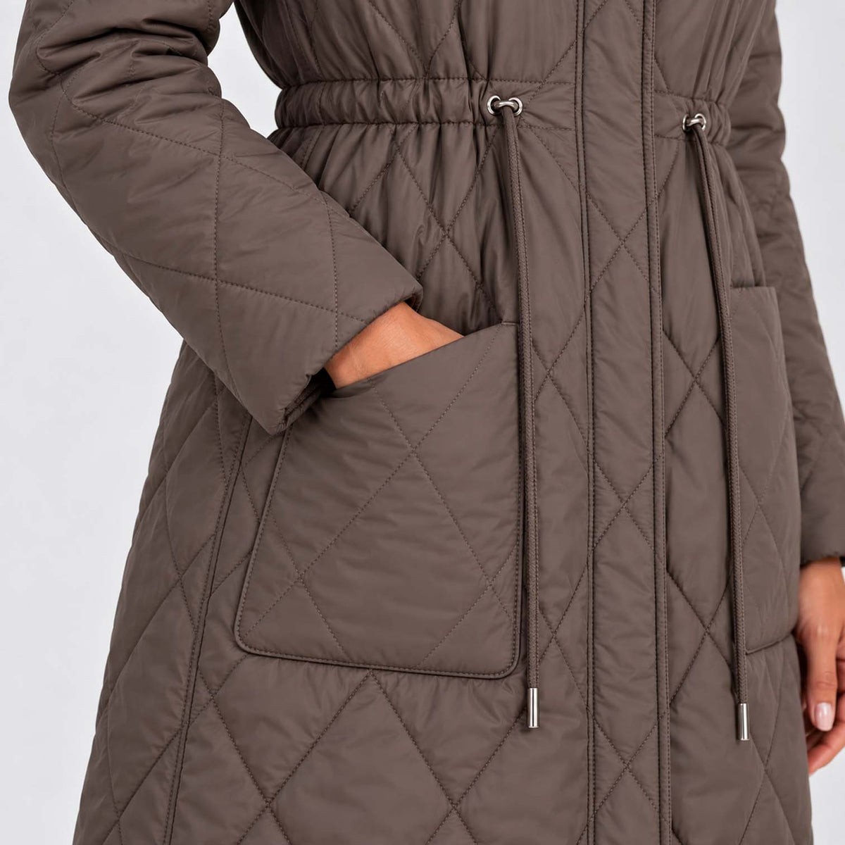 Monvaline | Women's Long Puffer Coat, Faux Fur Collar, Diamond Quilted