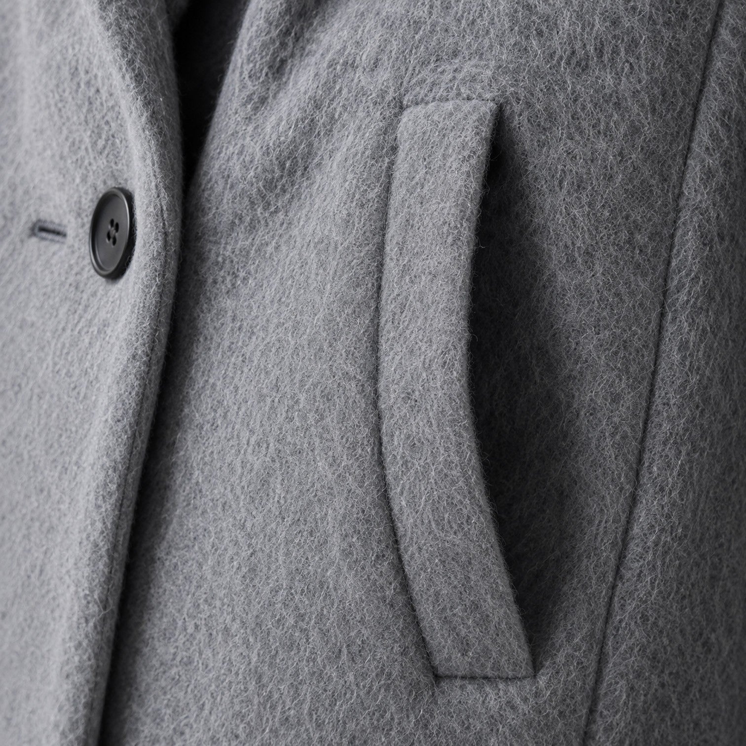 Monvaline | Women's Warm Oversized Woolen Coat for Everyday Wear